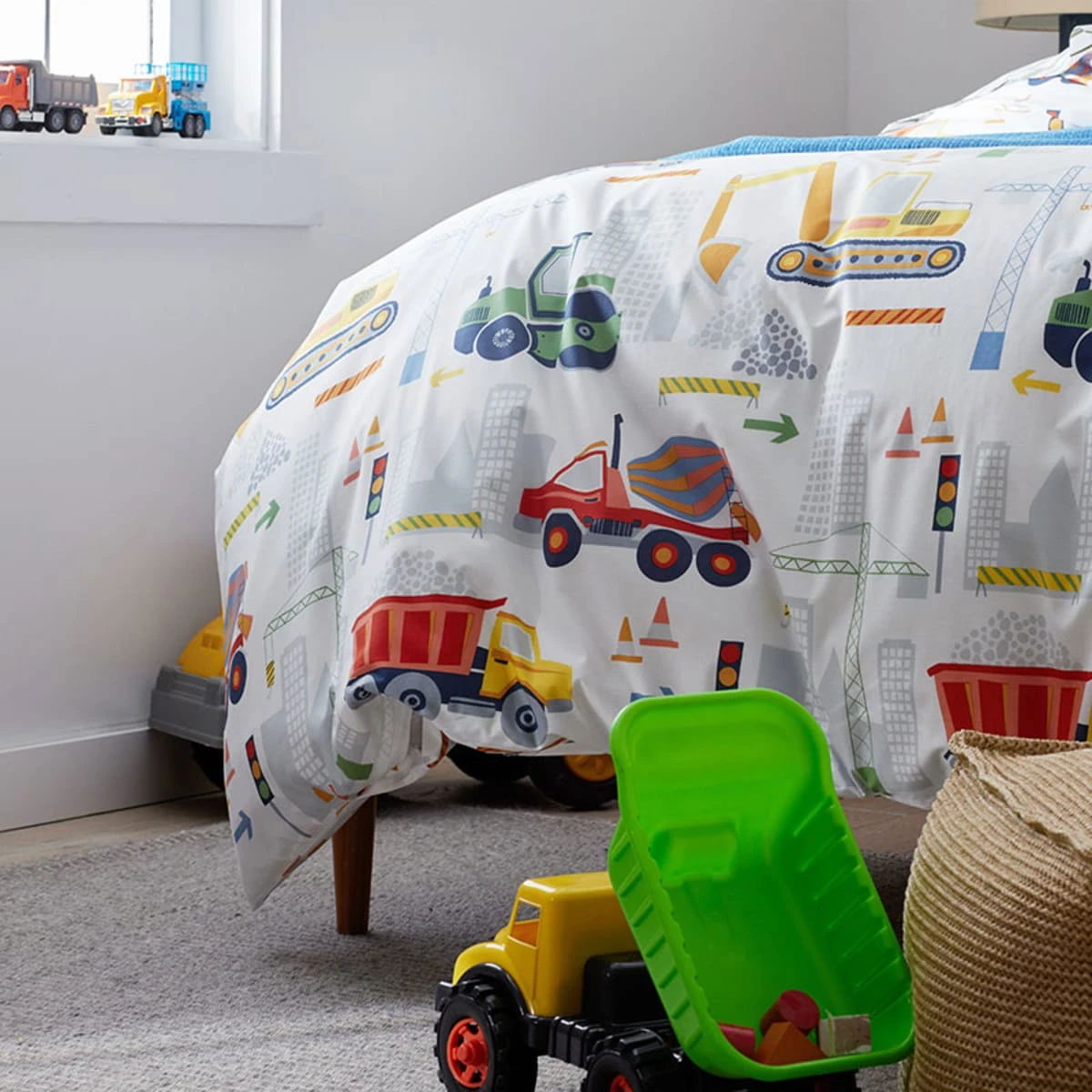 Company Kids™ Construction Trucks Organic Cotton Percale Sheet Set - Image 3