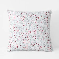 Snowberries Cotton Voile Quilted Sham